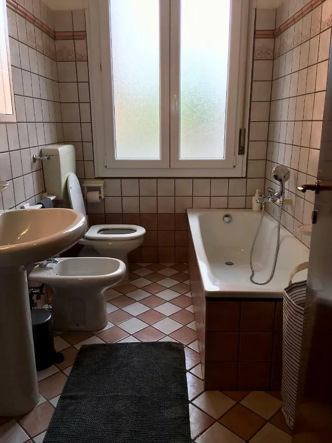 Pandus Home - Free Parking Bologna 0*,